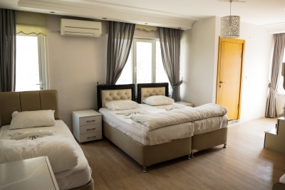 Başarır Hotel